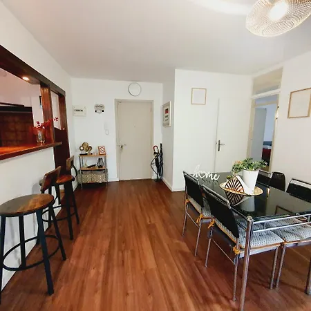Apartment Sejour Cosy Pres De Paris T3 Cuisine Ouverte Et Bar Ris-Orangis